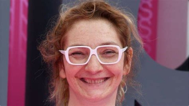 Corinne masiero taille poids